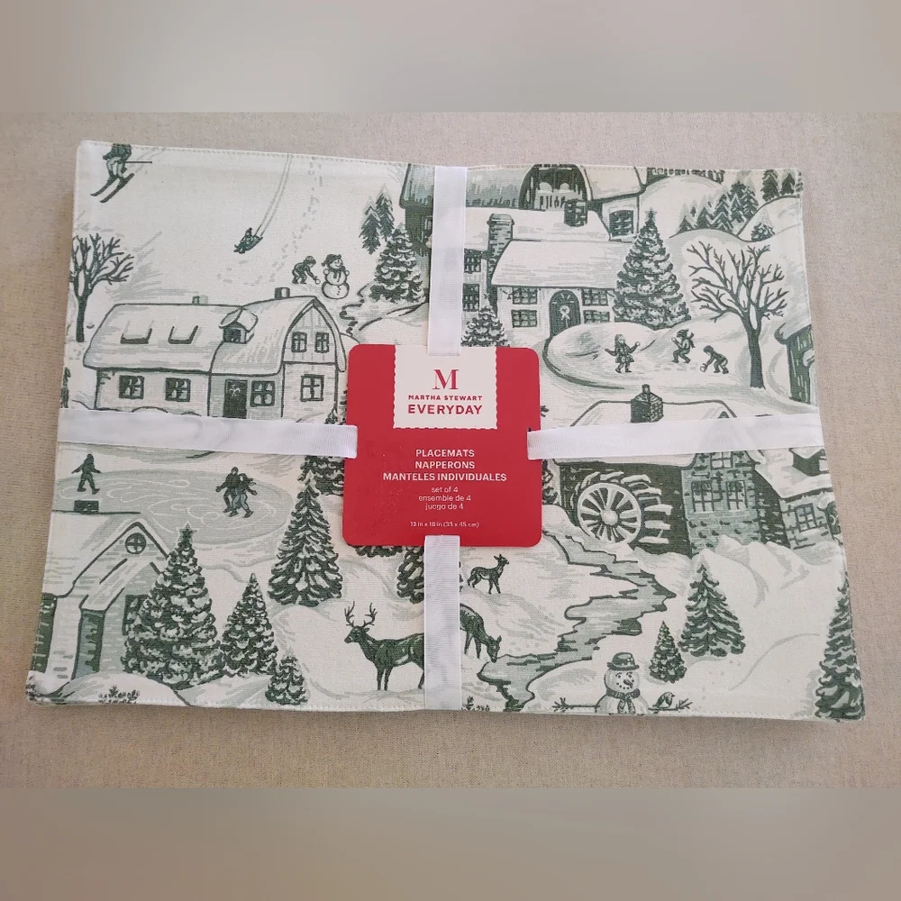 NWt Martha Stewart Toile ☃️ Winter Holiday Placemats SeT~ Green/White